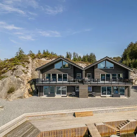 Modern Fishing With Sea View At Kalvaneset Feriehus Bergen