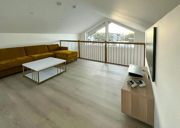 Modern Fishing With Sea View At Kalvaneset Tatil Evi Bergen