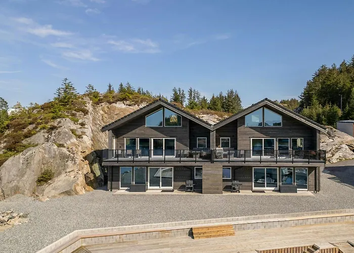 Modern Fishing With Sea View At Kalvaneset Vakantiehuis Bergen